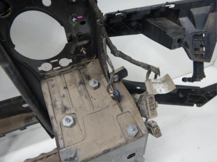 Frontpaneel Mercedes ML-Klasse (22744429), Auto-onderdelen, Carrosserie, Bumper, Gebruikt, Ophalen