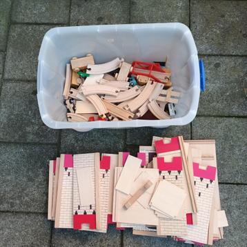 Houten ridderkasteel en houten autobaan, Kinderen en Baby's, Ophalen of Verzenden, Zo goed als nieuw