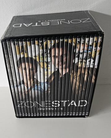 Complete TV serie : Zone Stad 1 tem 8 beschikbaar voor biedingen