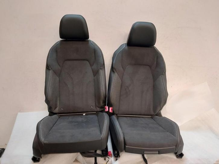 INTERIEUR COMPLET Golf VIII Variant (GC5) (|4K0881105K|), Autos : Pièces & Accessoires, Habitacle & Garnissage, Volkswagen, Utilisé