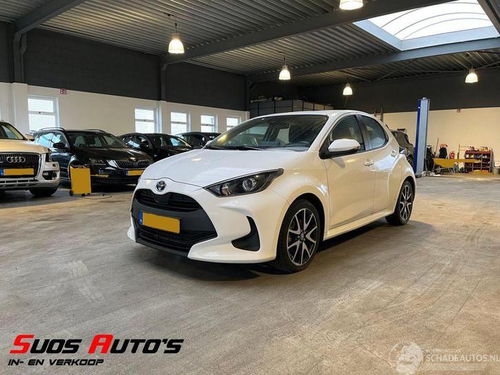 Toyota Yaris 1.5 Hybrid NL NAP! (bj 2022, automaat), Auto diversen, Ongevalwagen, Toyota, Automaat, Overige brandstoffen, Stadsauto