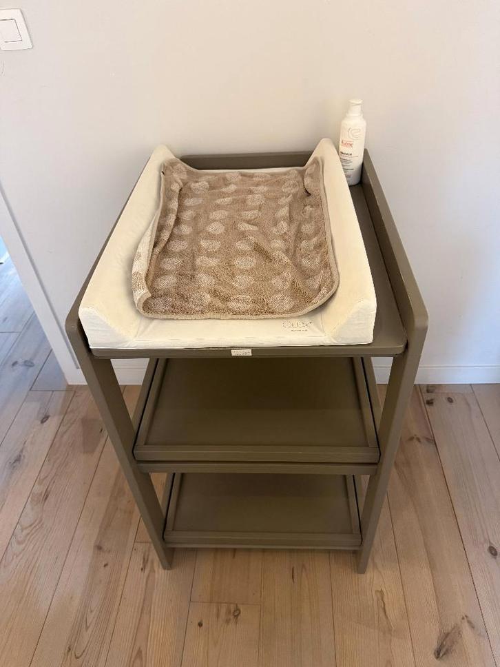 Luiertafel Quax (2 stuks beschikbaar), Kinderen en Baby's, Badjes en Verzorging, Gebruikt, Overige typen, Overige merken, Ophalen