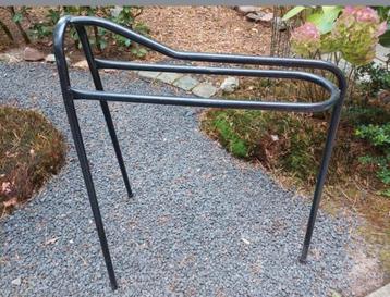 Zwarte zadeldrager. Stubbs England.  beschikbaar voor biedingen