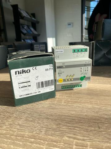 Niko DIMMERS <10A, DIN 05-711 beschikbaar voor biedingen