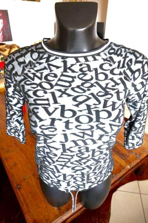 vele letters tekenen het sterk ‘Betty Barclay’ T-shirt, Vêtements | Femmes, T-shirts, Comme neuf, Taille 38/40 (M), Noir, Manches courtes