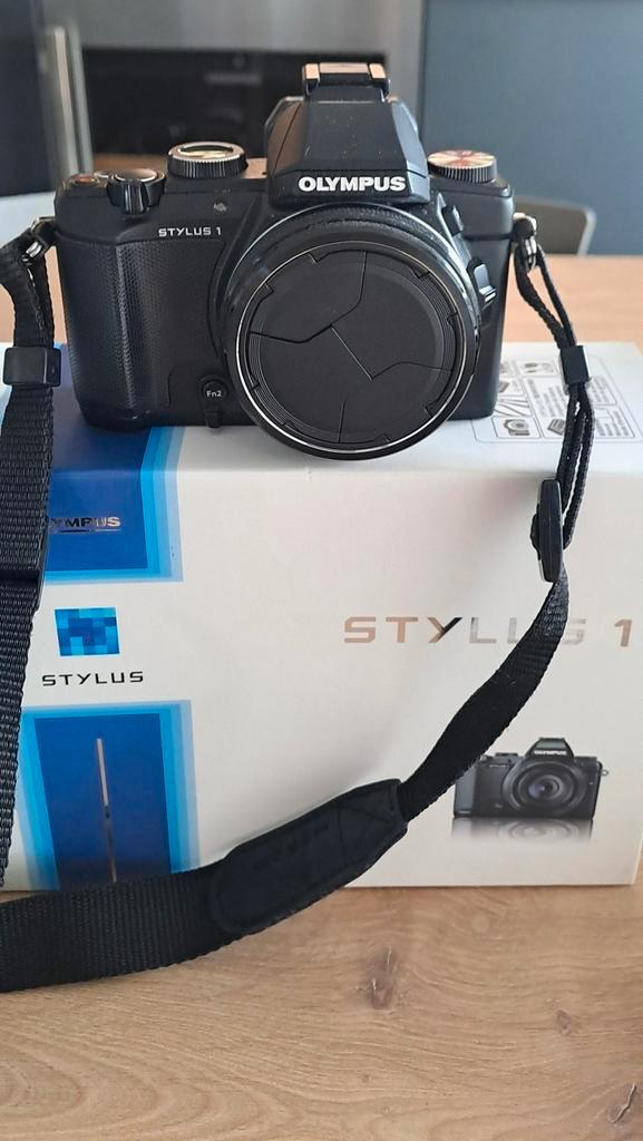 Appareil photo Olympus Stylus 1, Audio, Tv en Foto, Fotocamera's Digitaal, Ophalen