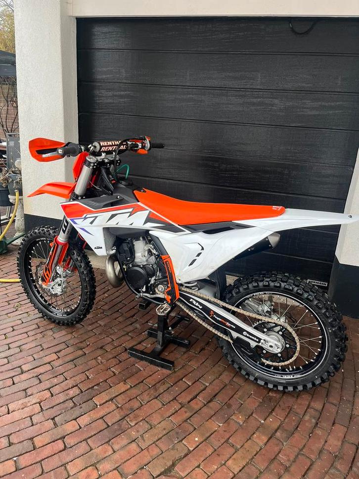 Ktm sx 250 2023 (44 uur), Fietsen en Brommers, Brommers | Crossbrommers, Zo goed als nieuw, Honda, Ophalen