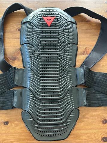 motor moto rugbeschermer Dainese D1 Manis 55 medium zwart beschikbaar voor biedingen