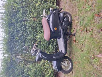 Scooter 50cc B klasse 4takt papieren en sleutel start e rijd beschikbaar voor biedingen