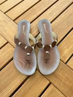Teenslippers, Enlèvement ou Envoi, Comme neuf, Sandales de bain