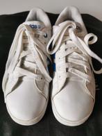 Belles baskets Adidas en cuir blanc, Sports & Fitness, Tennis, Comme neuf, Adidas, Enlèvement ou Envoi