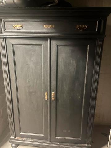 Armoire bonheur du jour beschikbaar voor biedingen