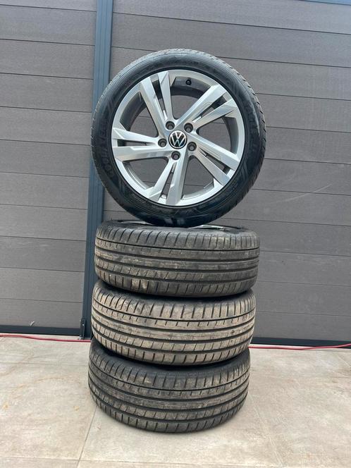 Volkswagen Golf 8 R Line Valencia 225 45 17 zomerwielen, Auto-onderdelen, Banden en Velgen, Banden en Velgen, Zomerbanden, 17 inch