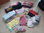 Kledijpakket meisjes maat 98, Ophalen, Gebruikt