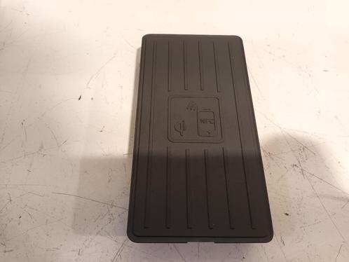 DRAADLOZE TELEFOONLADER (4N0035773B), Auto-onderdelen, Overige Auto-onderdelen, Gebruikt