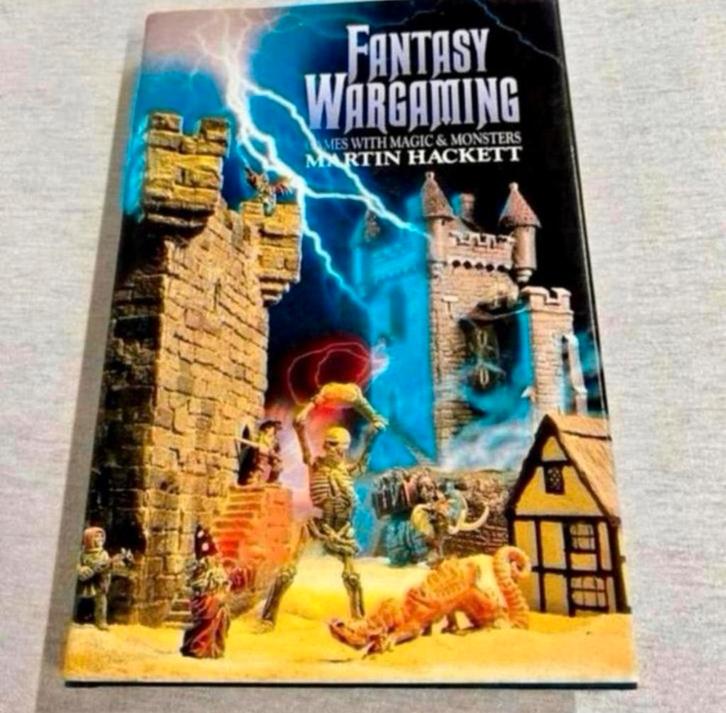 Als Nieuw Hardcover boek - Martin Hackett Fantasy Wargaming, Hobby en Vrije tijd, Wargaming, Zo goed als nieuw, Boek of Catalogus