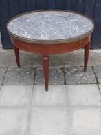 Tafel met warmwaterkruiken, Antiek en Kunst, Ophalen