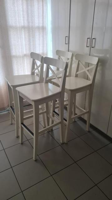 4 Barkrukken Ikea wit, Huis en Inrichting, 4 krukken, Ophalen, Zo goed als nieuw, 60 tot 90 cm