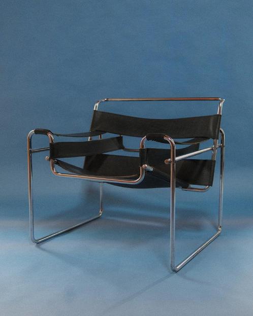Wassily chair, Huis en Inrichting, Fauteuils, Zo goed als nieuw, Leer, Metaal, Ophalen