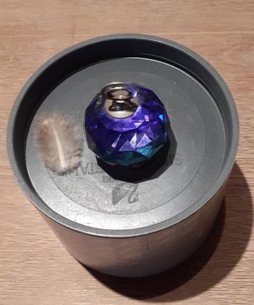 SWAROVSKI- Bolletje-memohouder! beschikbaar voor biedingen