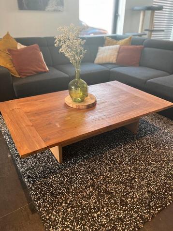 Massief houten salontafel Teak beschikbaar voor biedingen