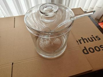 Glazen punch bowl / bokaal beschikbaar voor biedingen