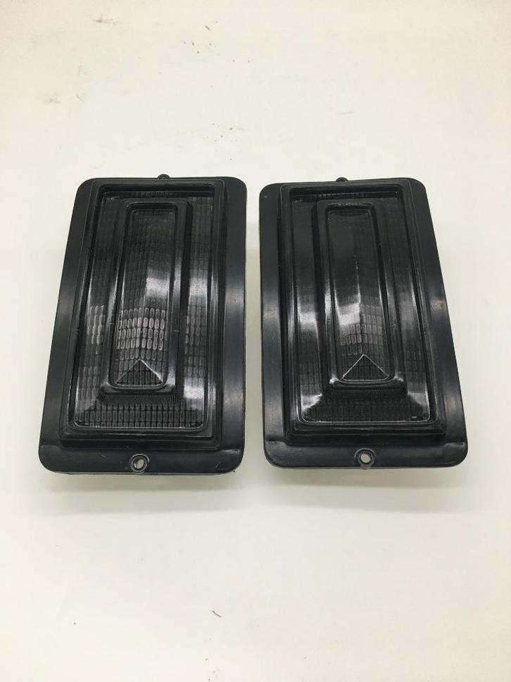 À vendre Set de couvercles de clignotants 77 (fumée) Dodge w, Autos : Pièces & Accessoires, Petit matériel, Pièces américaines