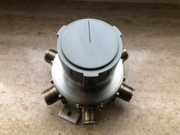 Hofi type 605 5-weg coaxschakelaar HF 3kW- VHF 1kW beschikbaar voor biedingen