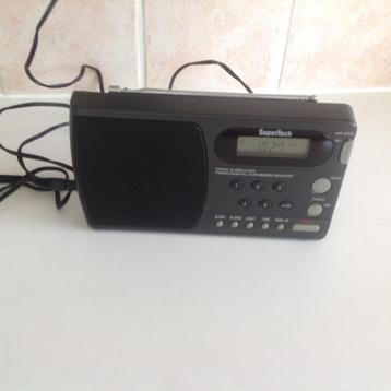 Radio SuperTech model WR-32 in perfecte staat 4-band toestel, Enlèvement ou Envoi, Radio
