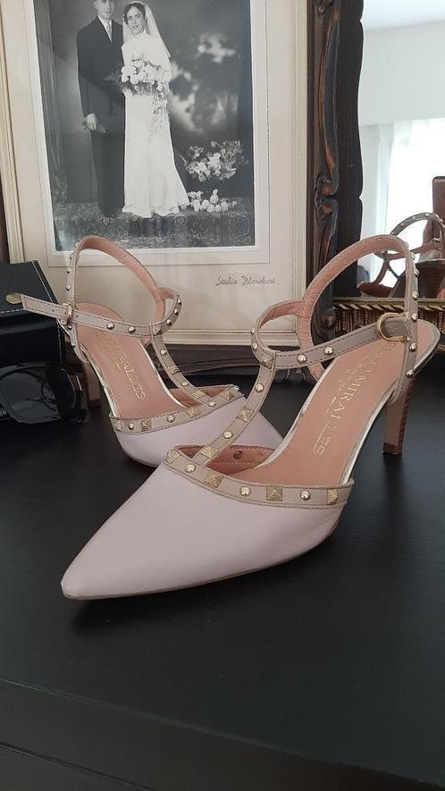 pumps Pedro Miralles roze pumps m 40, Kleding | Dames, Schoenen, Zo goed als nieuw, Pumps, Roze, Ophalen of Verzenden