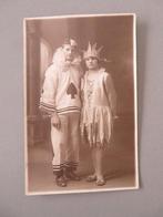 1928 foto postkaart verkleed carnaval pierrot schoppen ..., Verzamelen, Foto, Klederdracht, Ophalen of Verzenden, Zo goed als nieuw