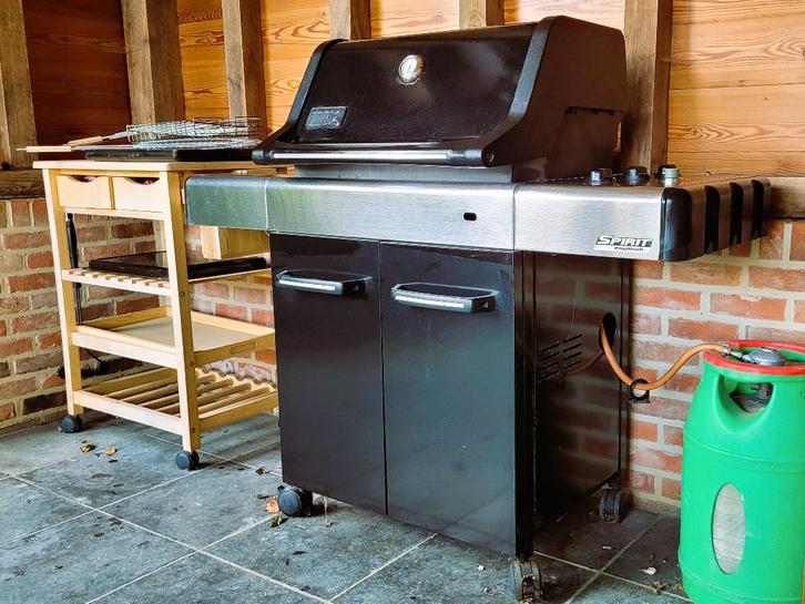BBQ Weber Gas Spirit Premium inclusief Toebehoren, Tuin en Terras, Gasbarbecues, Zo goed als nieuw, Ophalen