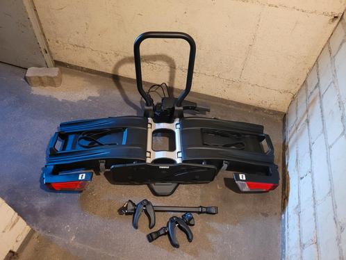 Fietsendrager Thule EasyFold XT 2 933 black editie, Auto diversen, Fietsendragers, Gebruikt, Trekhaakdrager, 2 fietsen, Brede banden