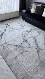 Tapis 2 m x 3 m, Enlèvement, Comme neuf