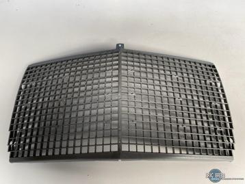 NOS binnenwerk / rooster grille voor Mercedes-Benz W114 W115