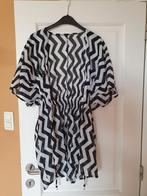 Mooie pareo wit zwart maat S/M, Kleding | Dames, ANDERE, Overige typen, Wit, Ophalen of Verzenden
