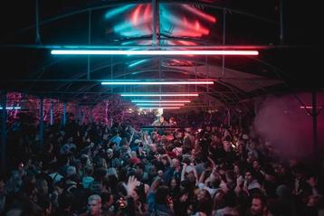 2 tickets Horst Club - 4/10 in Vilvoorde beschikbaar voor biedingen
