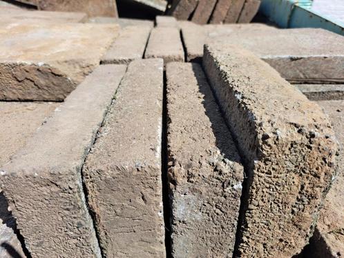 GRATIS betondallen terrastegels, Tuin en Terras, Tegels en Klinkers, Gebruikt, Terrastegels, Beton, 10 m² of meer, Ophalen