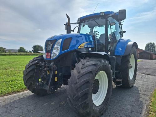 New Holland T7030, Zakelijke goederen, Landbouw | Werktuigen, Ophalen