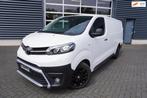 Toyota ProAce 2.0 D-4D Cool Comfort /L2H1, Autos, Camionnettes & Utilitaires, Entreprise, 3 places, Boîte manuelle, Noir