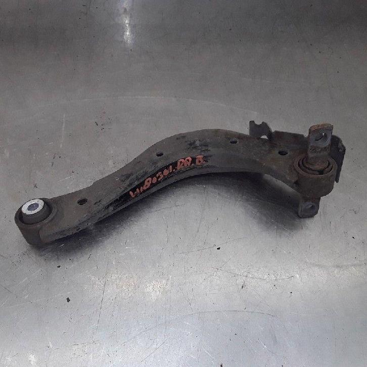 BRAS DE SUSPENSION ARRIÈRE DROIT SUPERIEUR Civic (FA / FD), Autos : Pièces & Accessoires, Suspension & Châssis, Honda, Utilisé