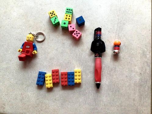 lego sleutelhanger met led en star wars pen, Enfants & Bébés, Jouets | Duplo & Lego, Lego, Enlèvement ou Envoi
