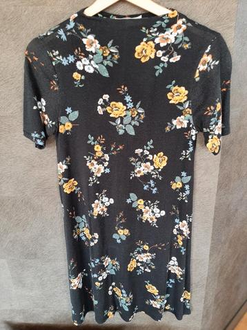 Robe Pull & Bear taille XS
