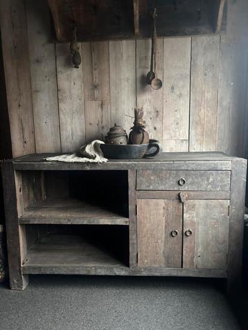 Landelijke kast/ dressoir, Huis en Inrichting, Kasten | Dressoirs, Ophalen