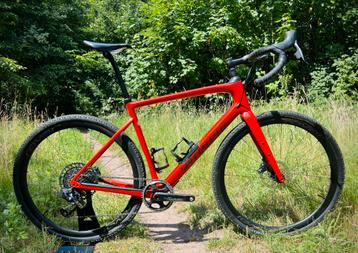 Full Carbon Specialized Diverge 58 PRO AXS eTap 12s Roval CL beschikbaar voor biedingen
