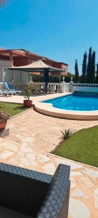 Mooie appartement te huur  aan 600 € per maand!!!, Vakantie, Vakantiehuizen | Spanje, Costa Blanca, Appartement, 2 slaapkamers