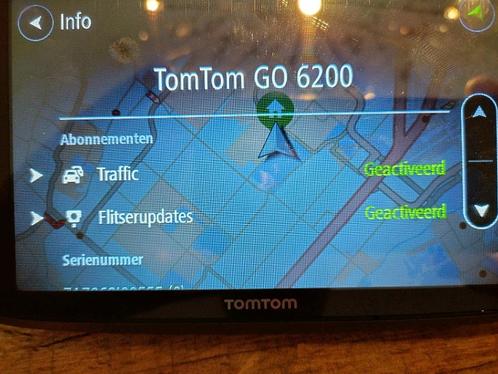 Tomtom go 6200 world avec carte SIM, porte-fenêtre et charge, Autos : Divers, Navigation de voiture, Comme neuf, Enlèvement ou Envoi
