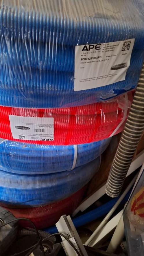 Alupex buizen rood en blauw diameter 26 100 meter nieuw, Doe-het-zelf en Bouw, Buizen en Afvoer, Nieuw, Ophalen