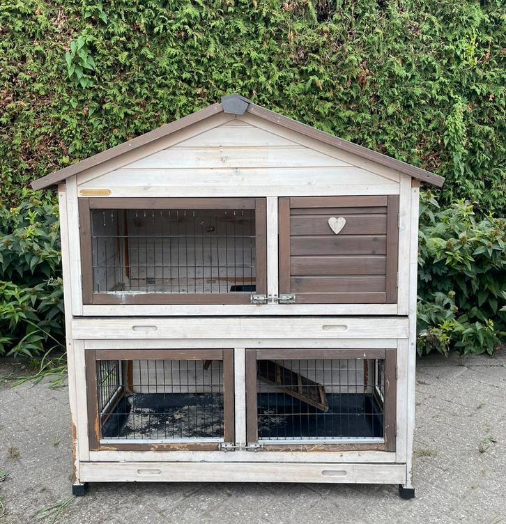Konijnenhok van het merk groot plezier, Dieren en Toebehoren, Knaagdieren en Konijnen | Hokken en Kooien, Zo goed als nieuw, Hok