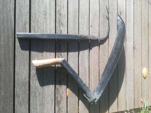 Outil ancien : faux et crochet à blé, Antiek en Kunst, Antiek | Gereedschap en Instrumenten, Ophalen